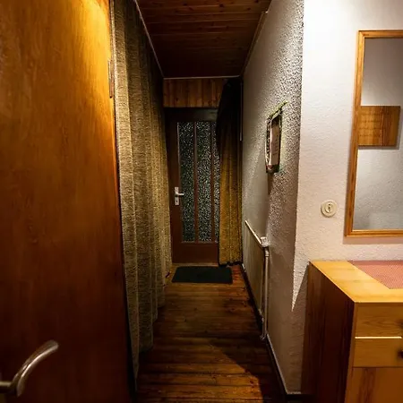 Schoene Ferienwohnung In Ruhiger Lage Altena Exterior foto