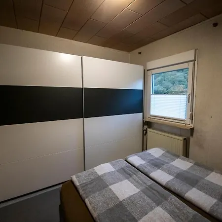 Schoene Ferienwohnung In Ruhiger Lage Altena Exterior foto